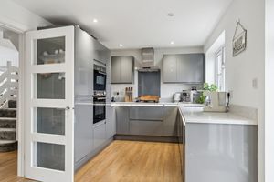 Kitchen- click for photo gallery